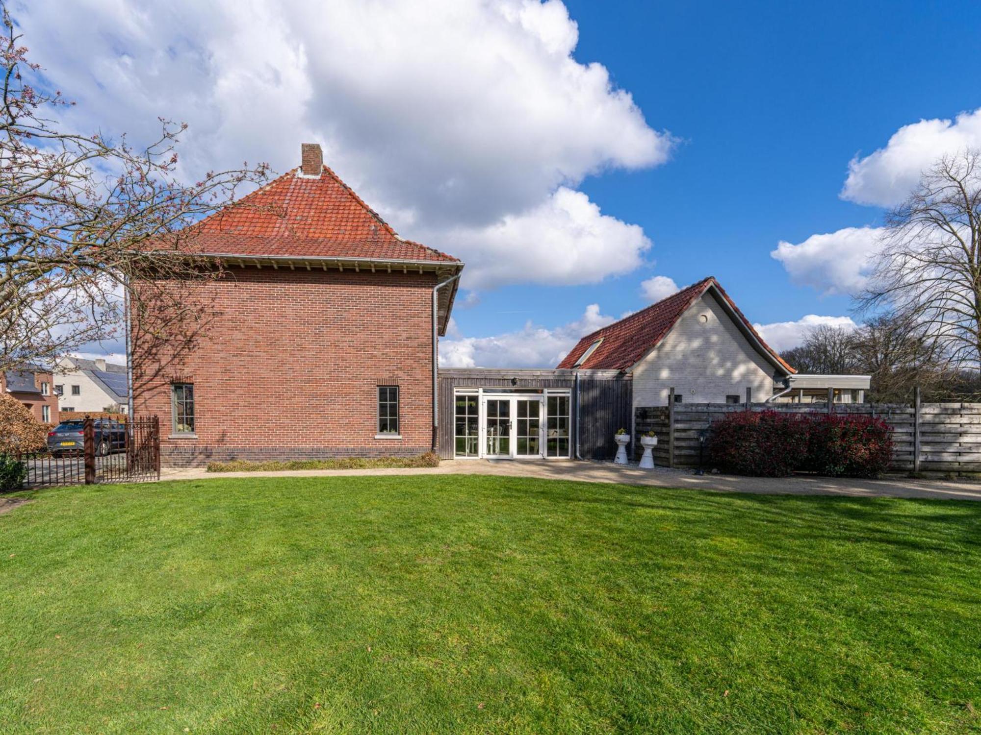 De Kievelder Villa Peer Buitenkant foto
